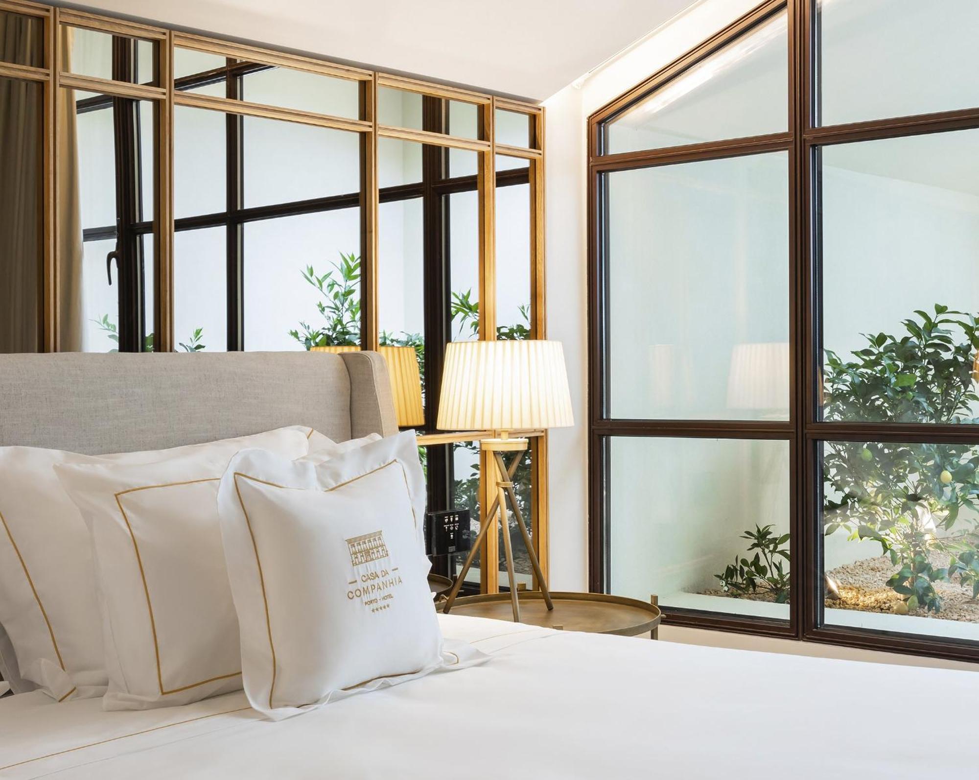 Premium King Room