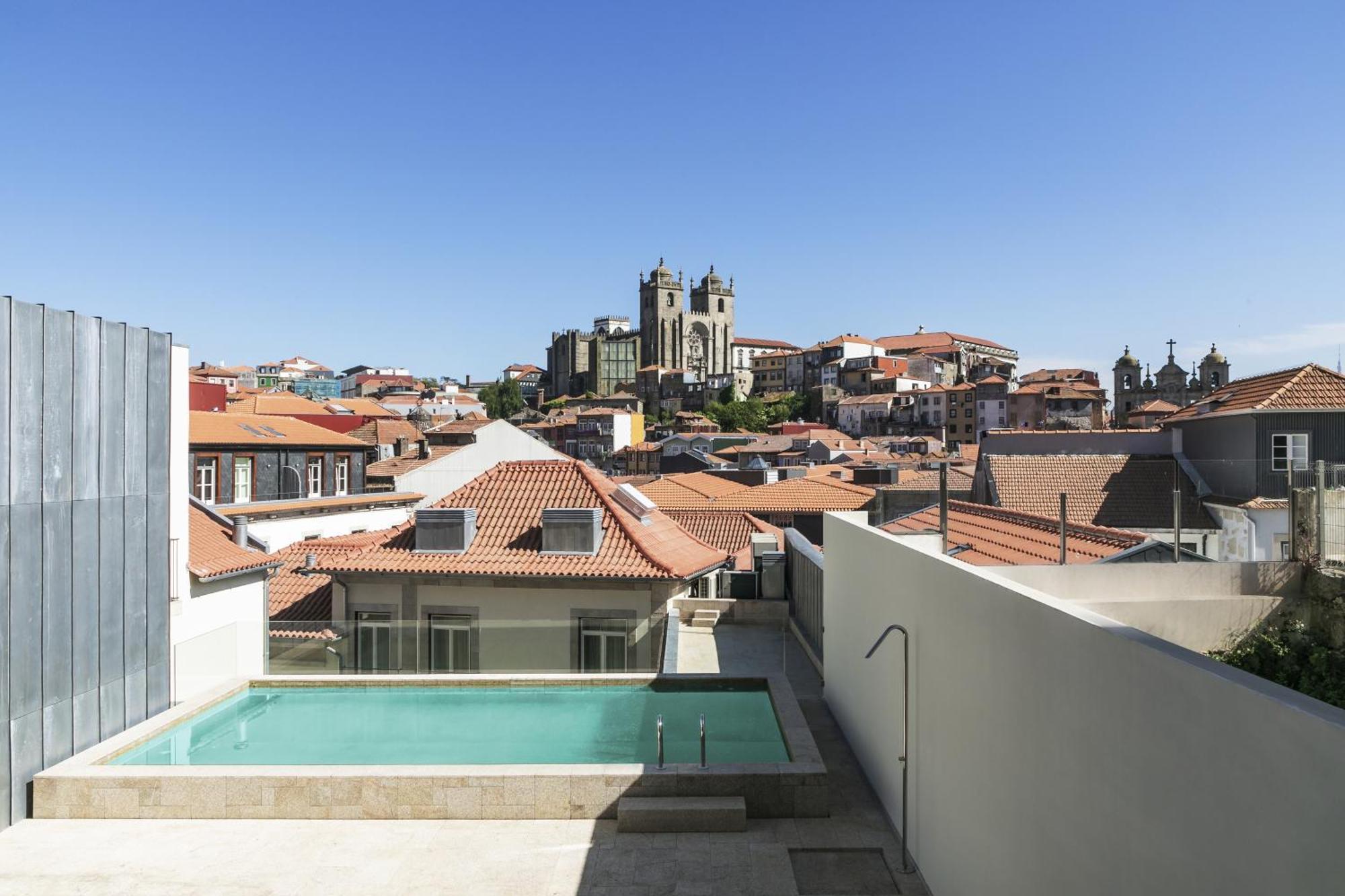 Premium King Room with Balcony and Cathedral View